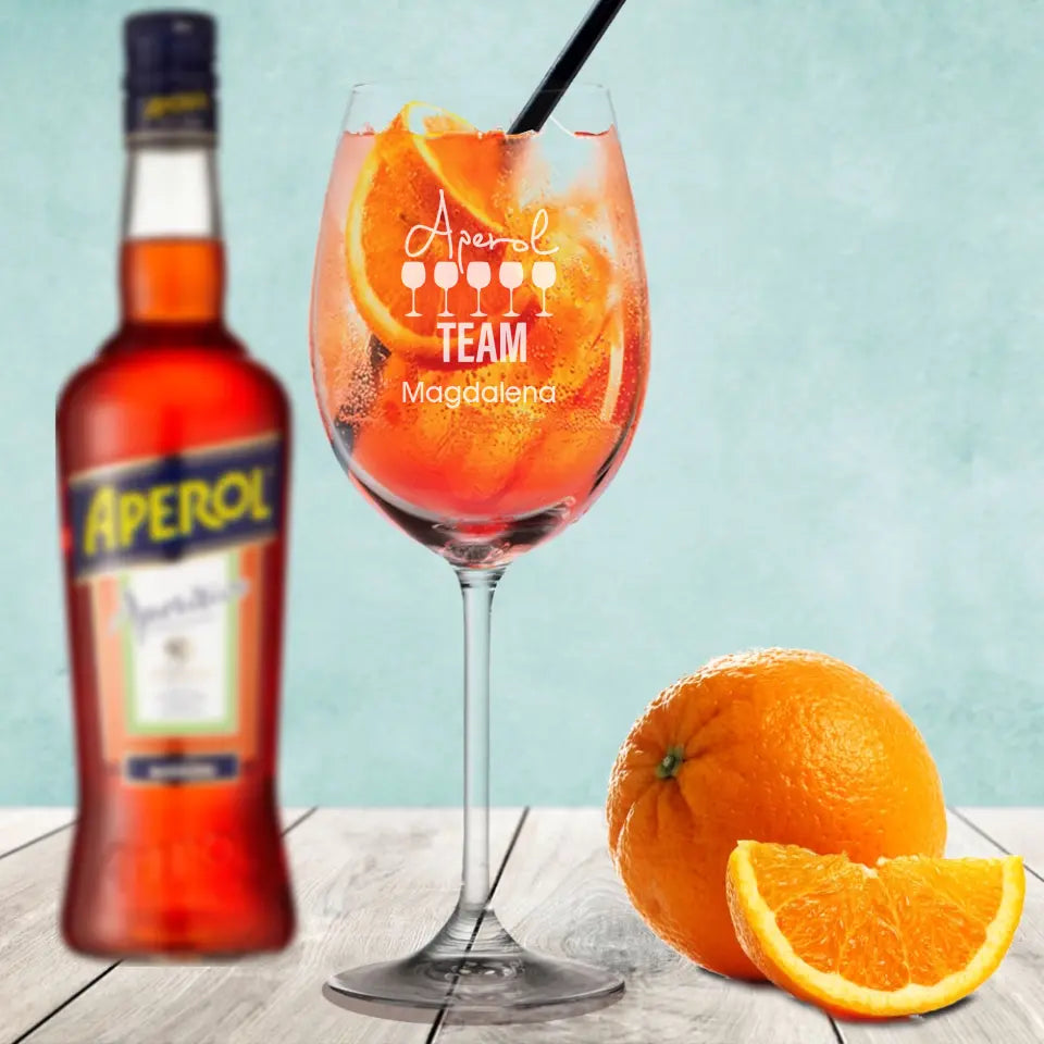Aperol Spritz Glas für dich und deine Freunde mit euren Namen graviert