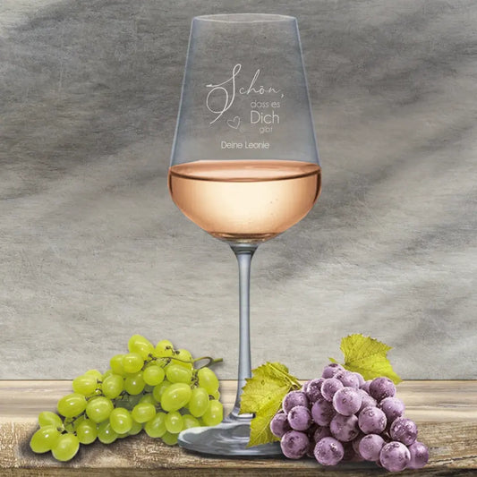 Modern wine glass with engraving and name