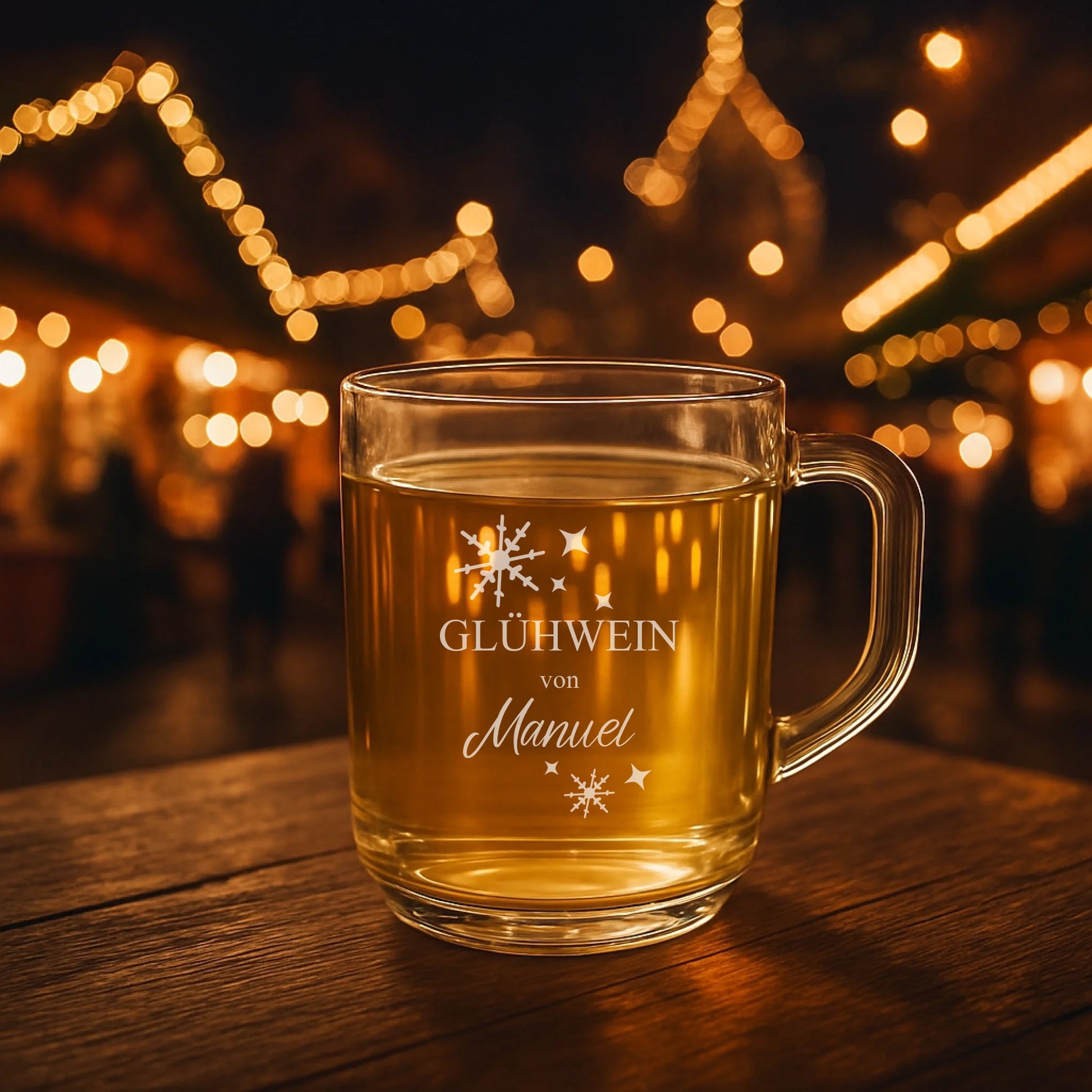 glühweintasse weiß mit hintergrun d