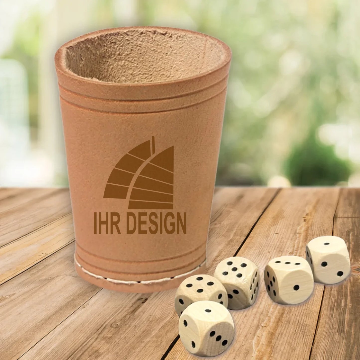 Würfelbecher mit eigenem Logo / Design (Leder | Gravur, Prägung, Druck)