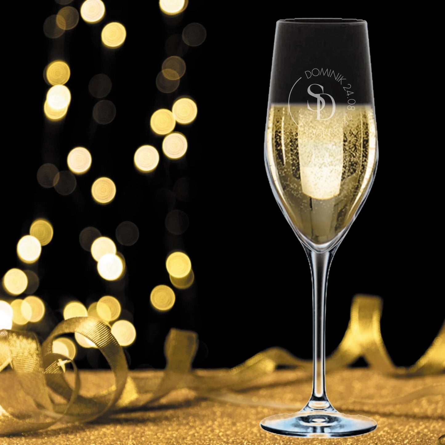 Sektglas mit Monogram zur Hochzeit graviert