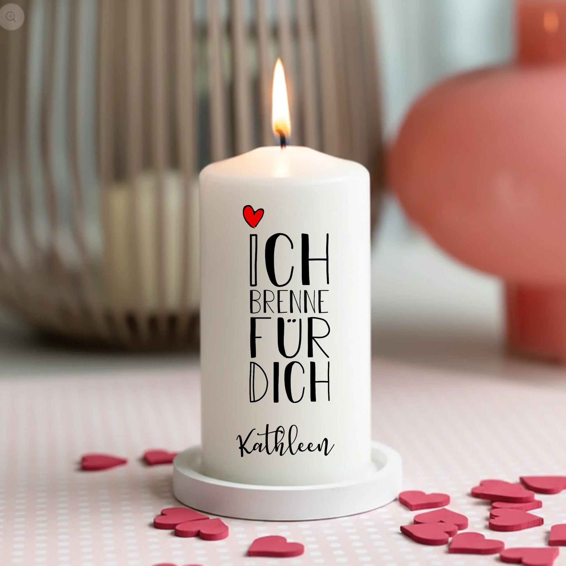 freepik__generiere-mir-ein-bild-mit-einer-brennenden-kerze-__60199