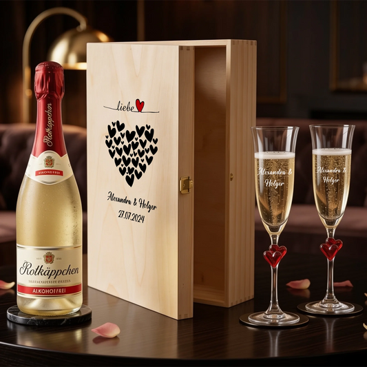 Personalisiertes Sektgeschenk zur Hochzeit – zwei individuell gravierte L'amour-Sektgläser mit Sektflasche