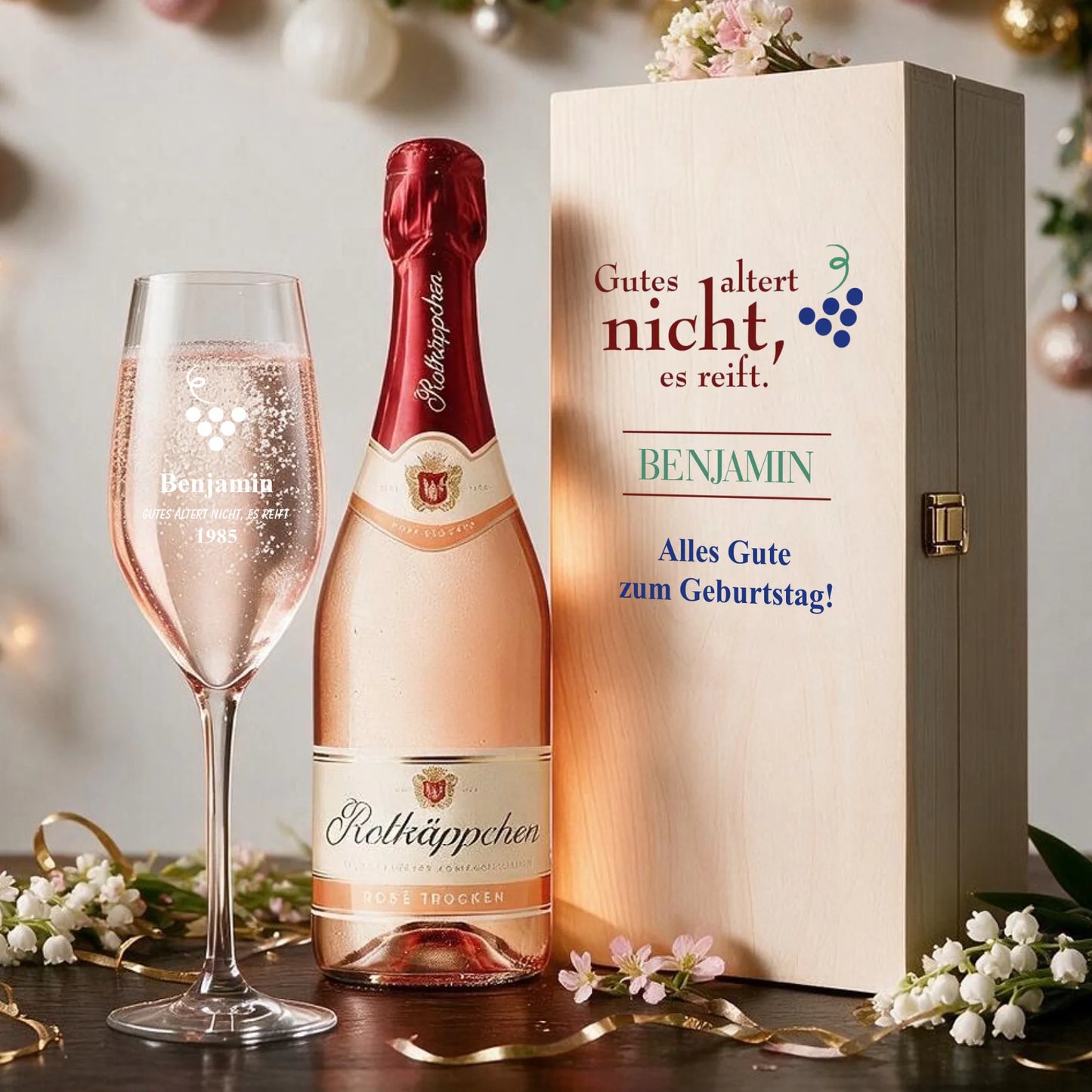 Personalisiertes Sektglas mit individueller Gravur zum Geburtstag in edler Holzbox
