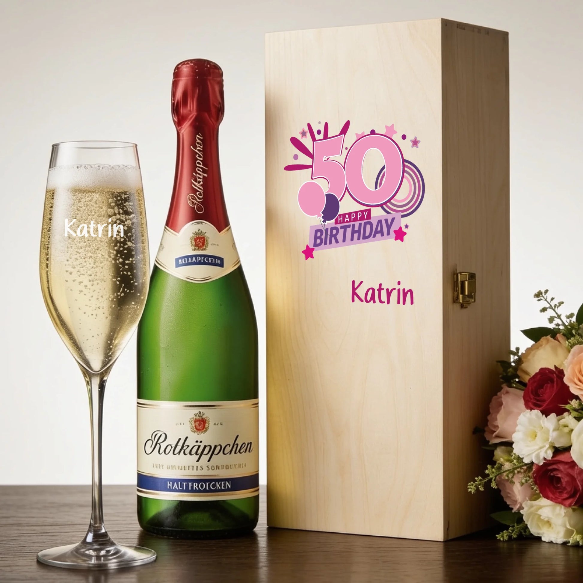 Personalisiertes Sektglas mit individueller Gravur zum 50. Geburtstag in edler Holzbox