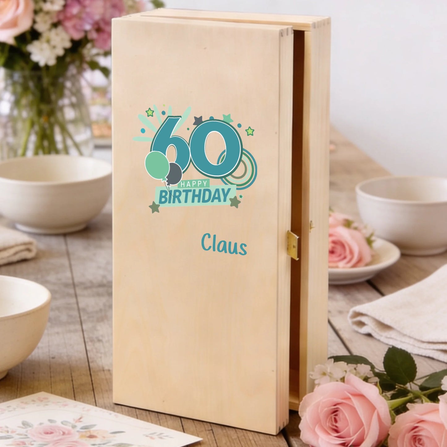 Personalisierte, individuell bedruckte Holzbox des Sektgeschenks zum 60. Geburtstag